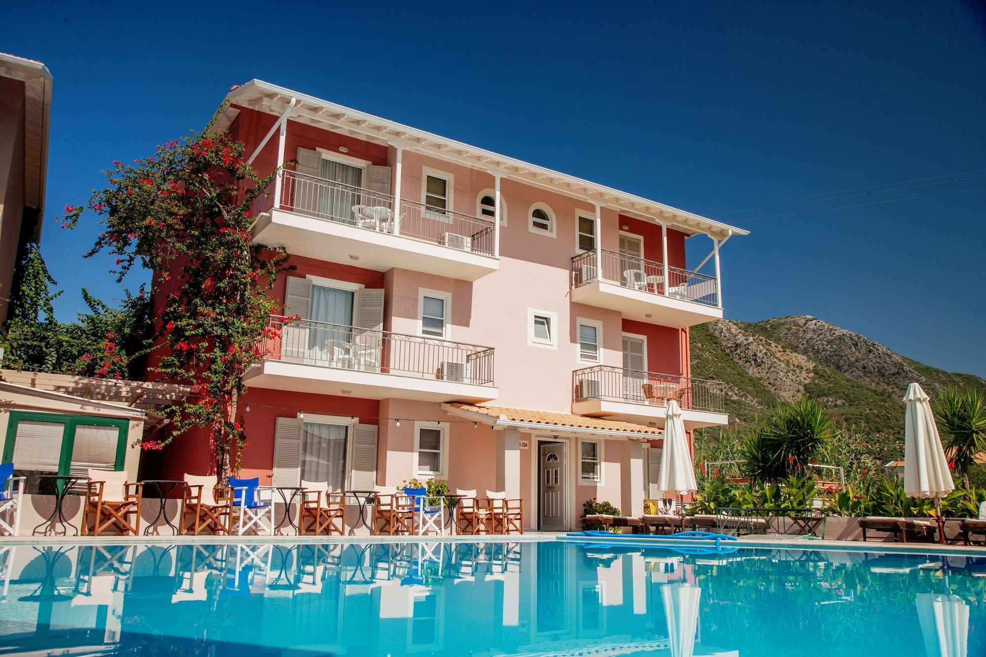 G George Apart otel Nydri  Dış mekan fotoğraf